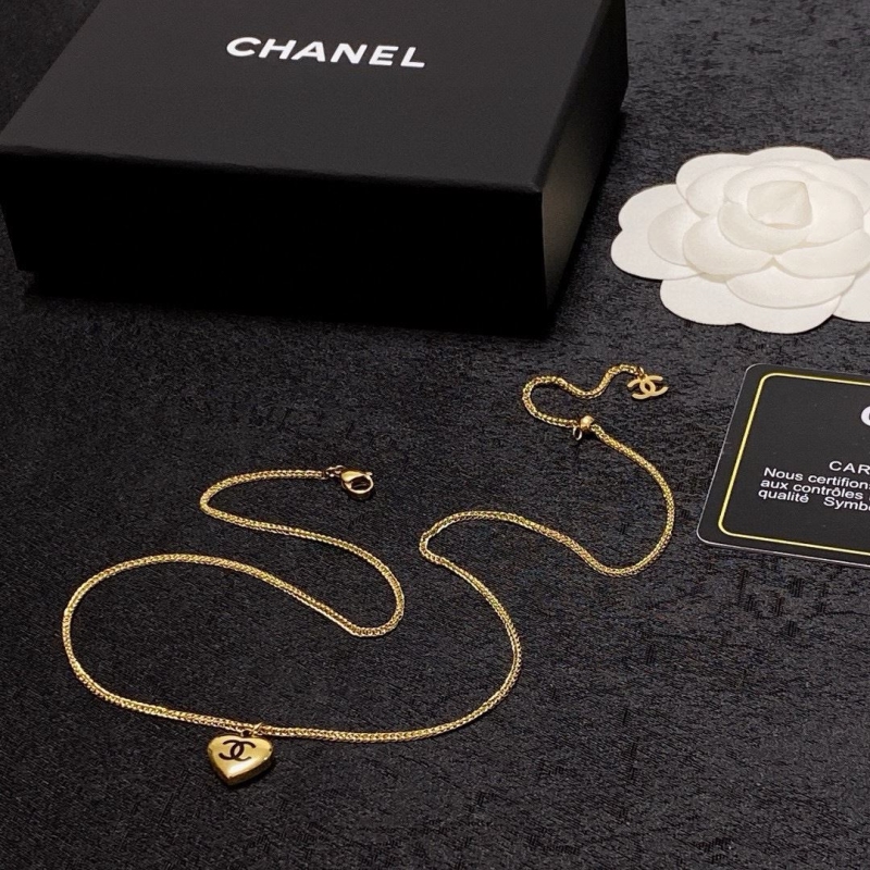 Ch**el necklaces